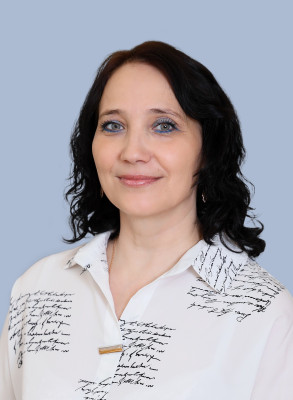 воспитатель первой категории Гришкина Оксана Сергеевна воспитатель первой категории Гришкина Оксана Сергеевна
